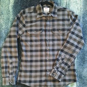NWOT Fjällräven Skog Flannel - Medium slim fit